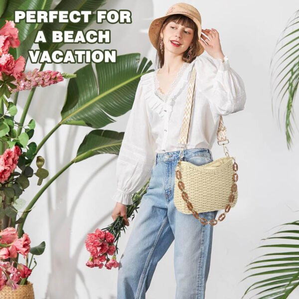 Women’s Beige Straw Shoulder Bag